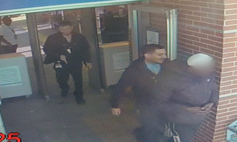 תיעוד: נוסע סמוי קפץ על רכבת משא תוך סיכון חייו