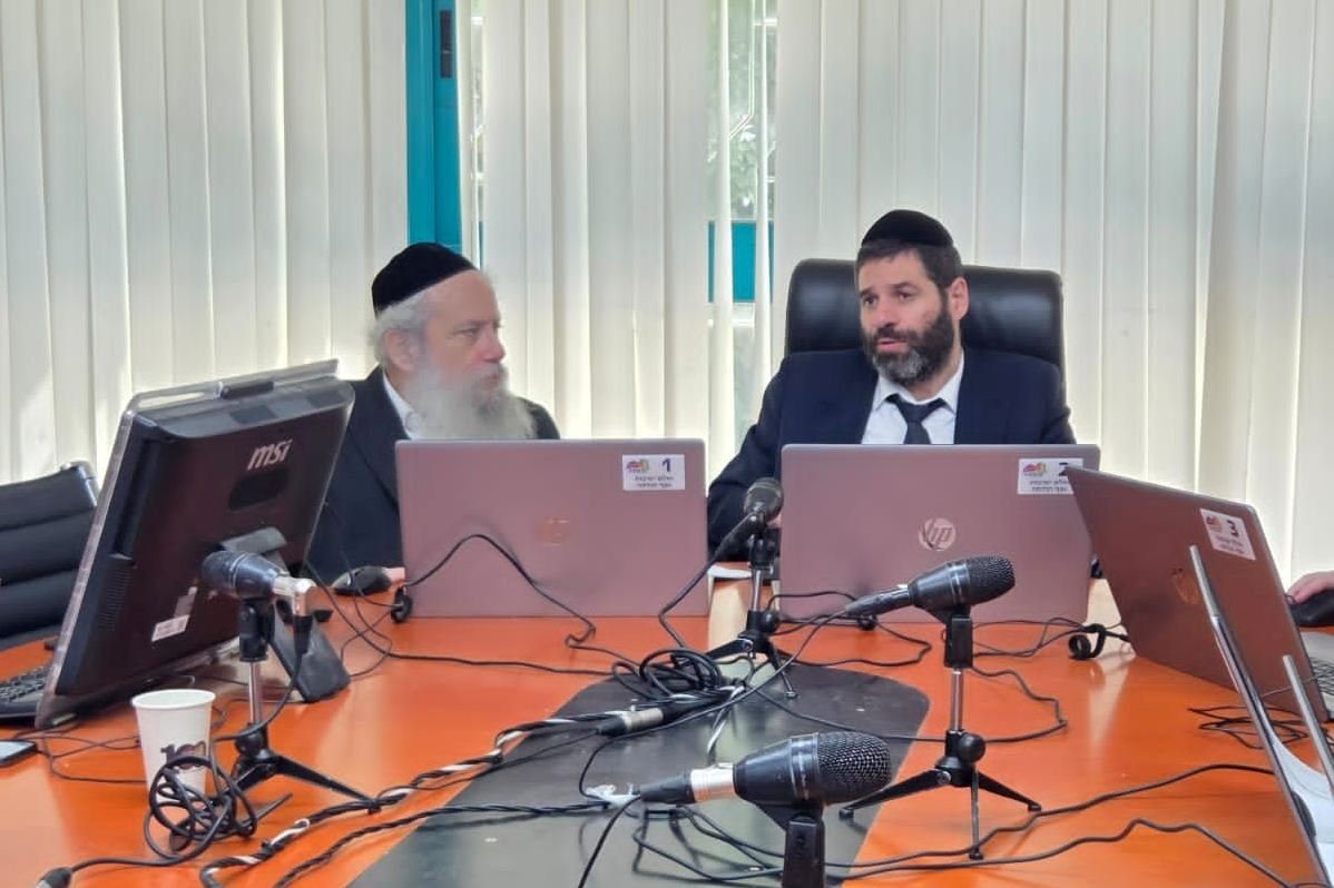 באדיבות המצלם