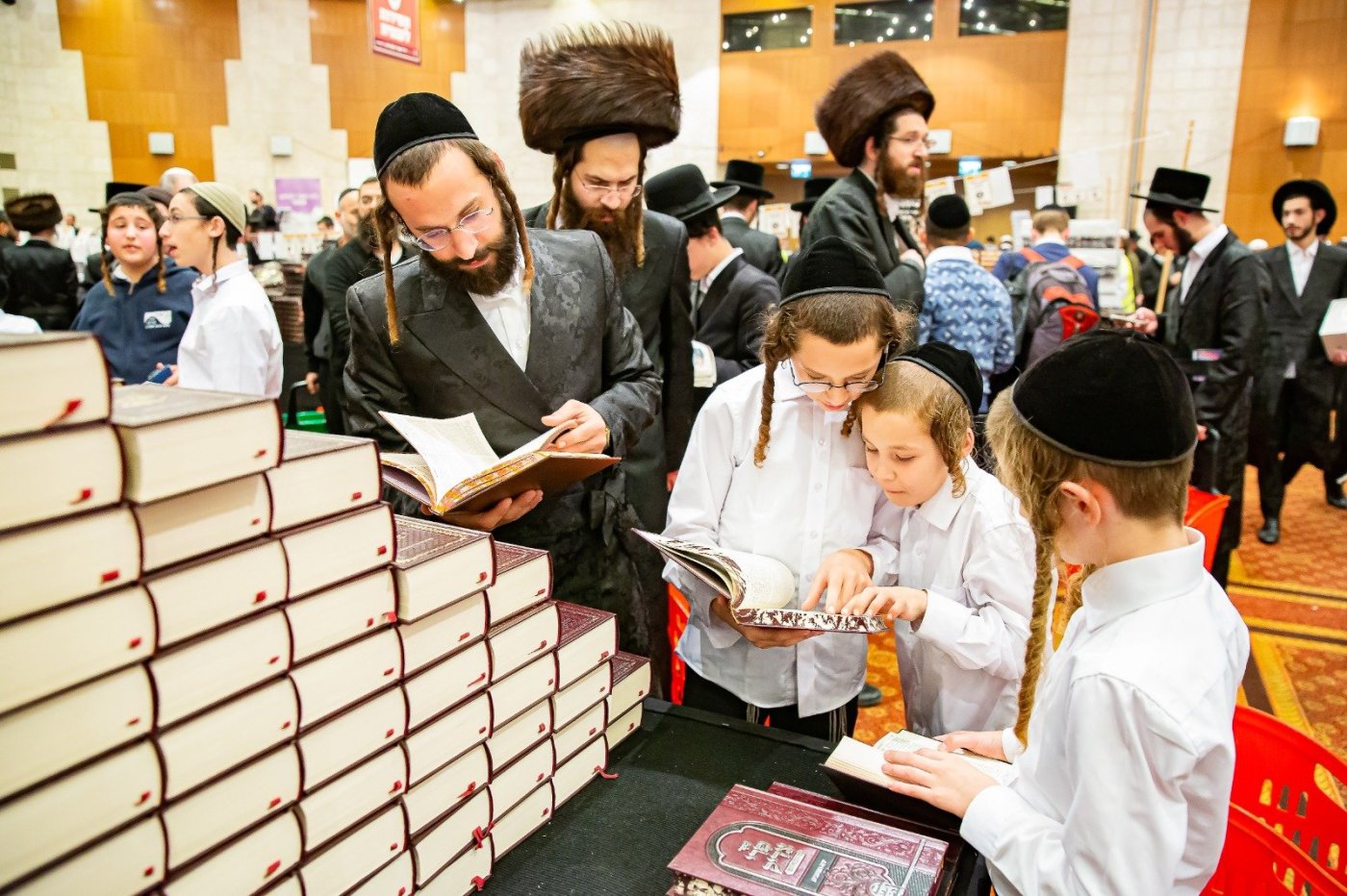 יח"צ