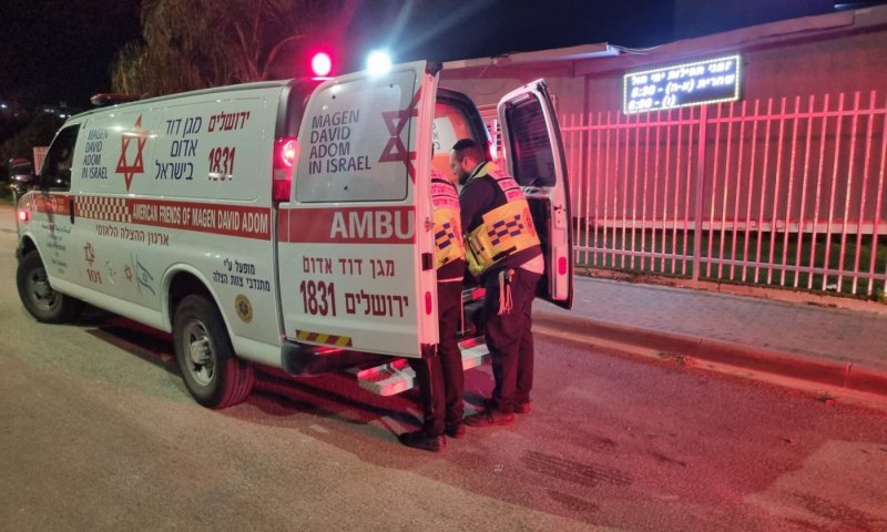 שתתה חומר רעיל: תינוקת כבת שנה פונתה במצב יציב לבית החולים