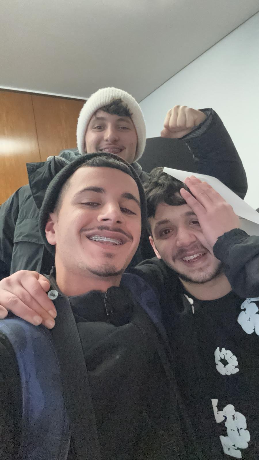 באדיבות המצלם