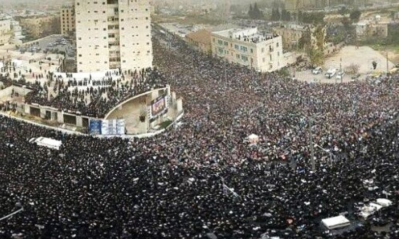 המשטרה נתנה אור ירוק ל'עצרת המיליון': נערכים למאות אלפי מפגינים