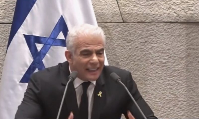 קורע מצחוק: כשלפיד לקח את הקרדיט לעצמו 