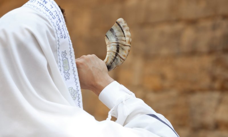 סיפור מפעים: השכנות שנחשבו לערביות התגלו כיהודיות: "תקעתי באמצע השכונה לשתי 'ערביות'"