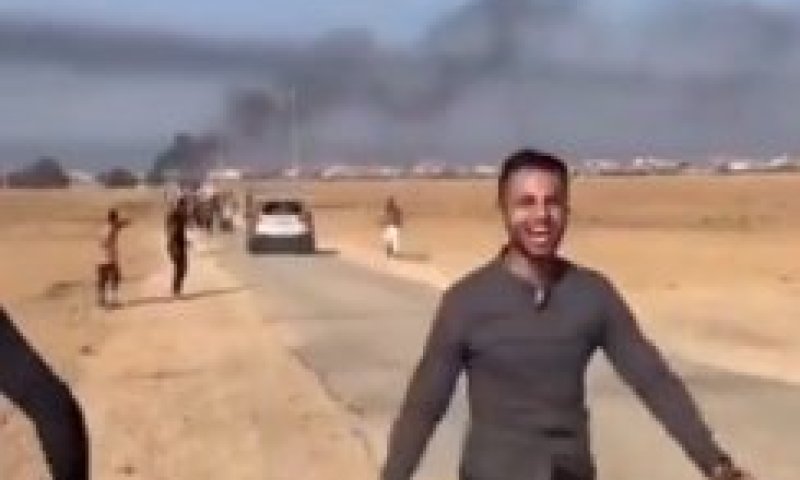 הוא חייך בטבח ב-7/10, עכשיו הוא מסתובב חופשי בבלגיה ומעלה סטוריז | הקהילה היהודית זועמת