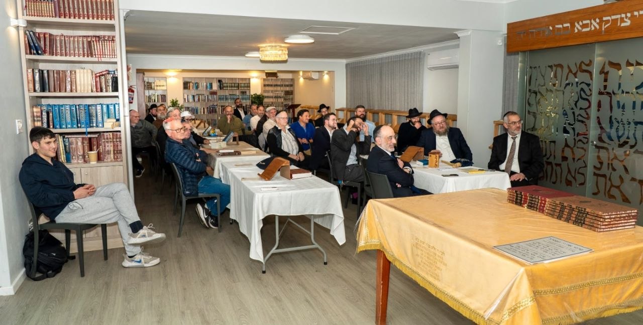 באדיבות המצלם