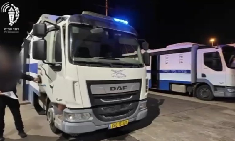 לאחר שנעצרו בנמל אשדוד - כך פעלו בשב״ס להביא את העצורים לבית הכלא | תיעוד