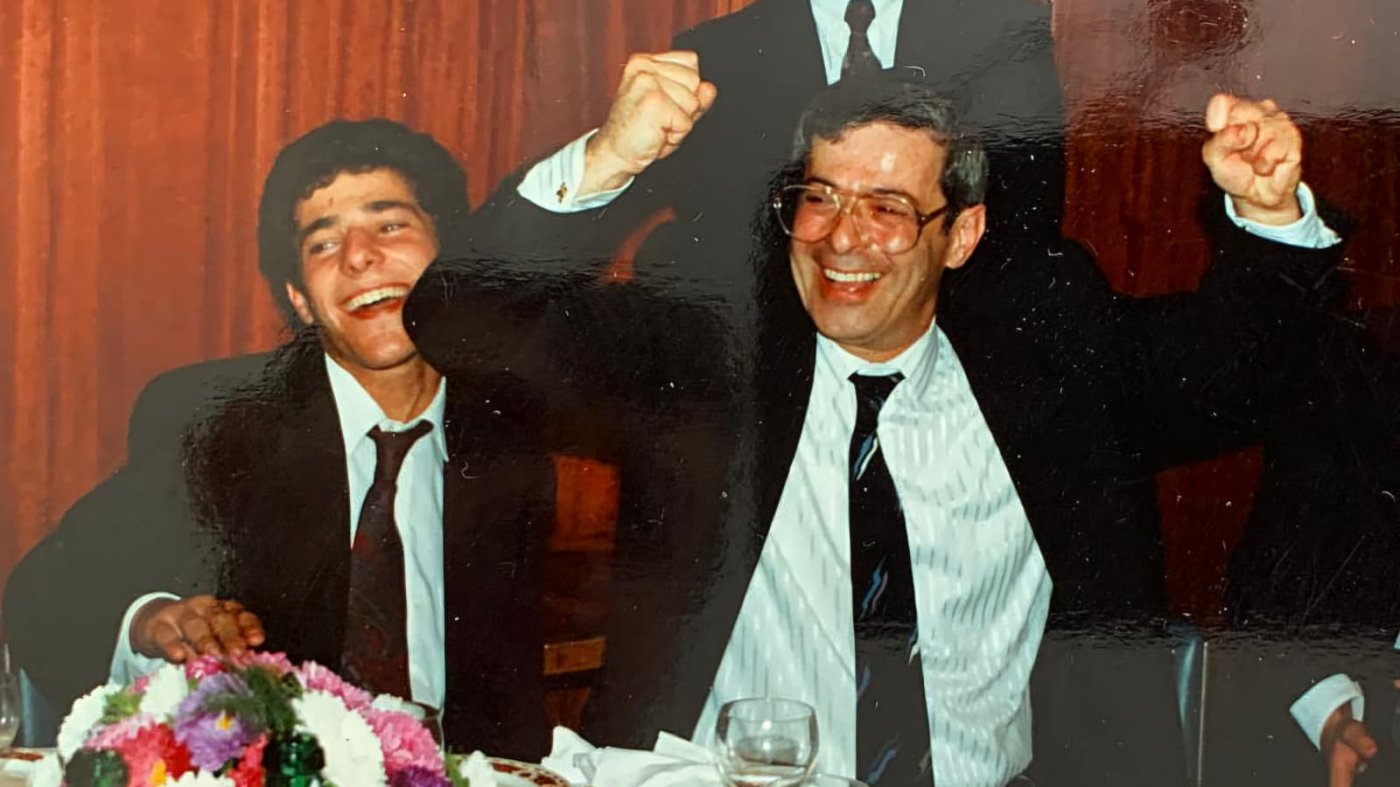 באדיבות המצלם