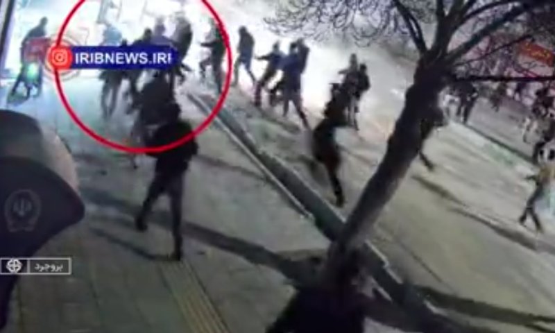 שבוע שלישי למחאות באיראן: מאות גופות ולינץ' באנשי משטר