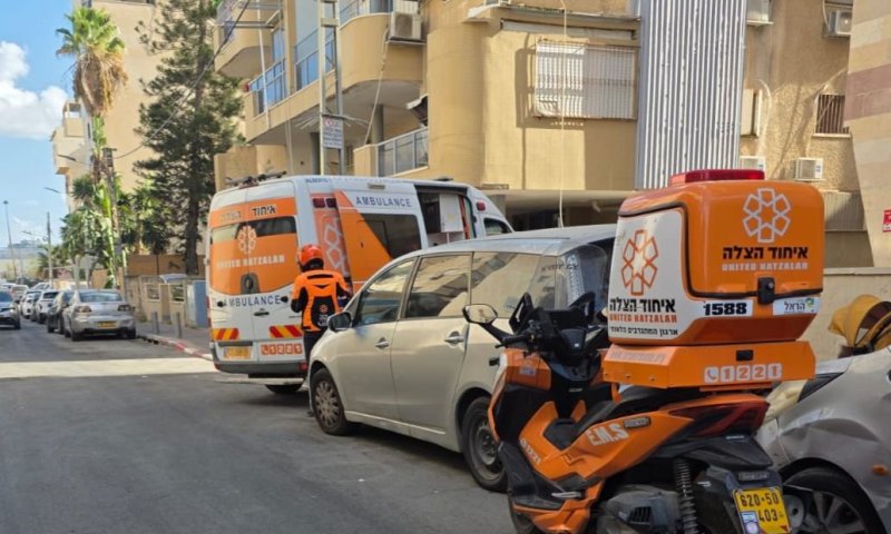 בבני ברק: ילד בן 8 נפצע קשה בראשו לאחר שנפל מקומה רביעית