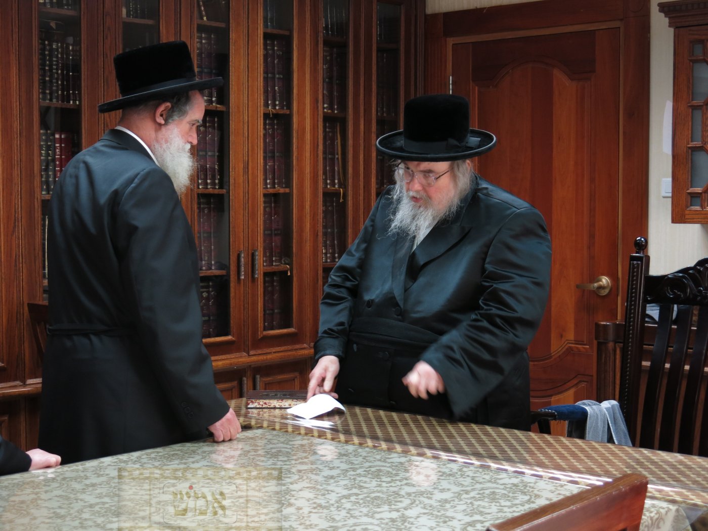 ארכיון