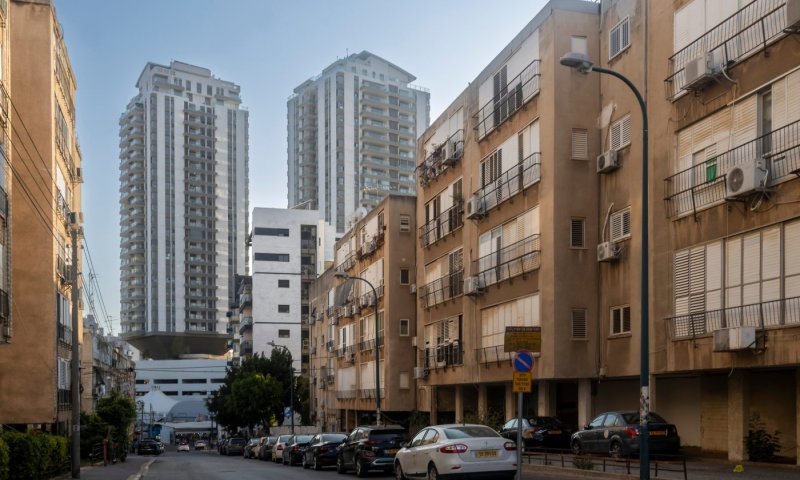האינפלציה השנתית בשפל של 1.6%; מחירי הדירות צנחו 