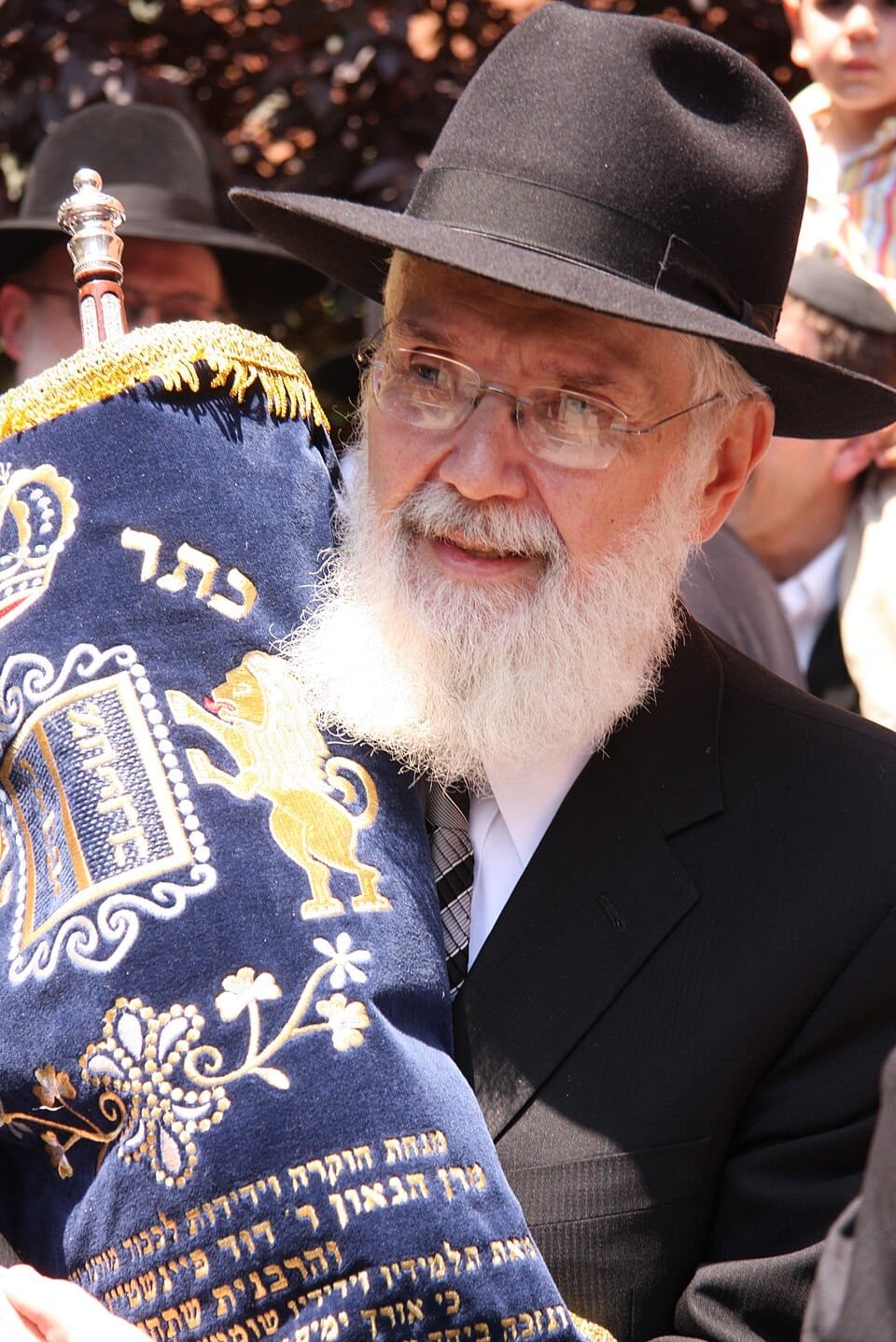 באדיבות המצלם