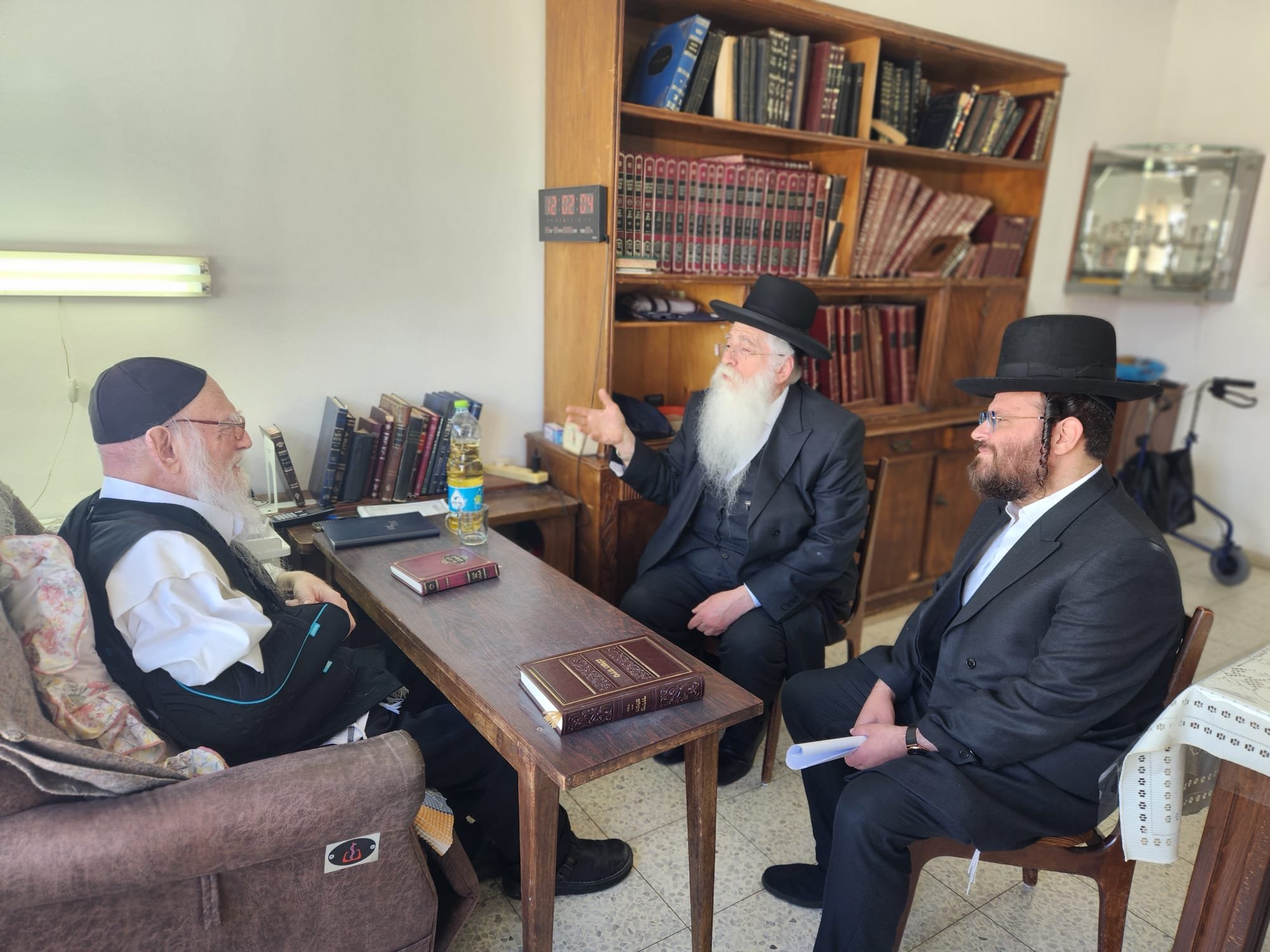 באדיבות המצלם