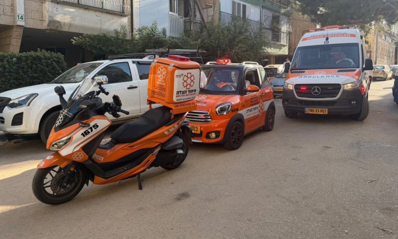 במהלך ההכנות לסוכות: פלטת עץ נפלה על תינוקת בבני ברק - מצבה בינוני