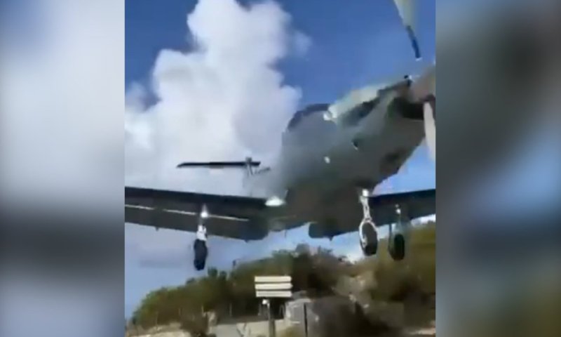 סנטימטרים ממוות: תיעד נחיתה ונפגע מגלגלי המטוס