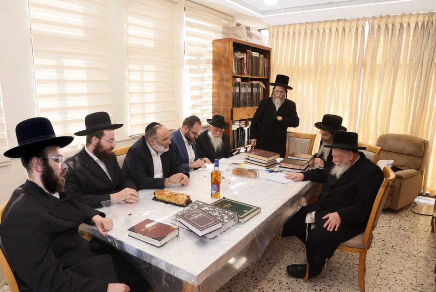 באדיבות המצלם