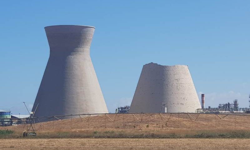 בזן מודיעה רשמית: קווי צנרת נפגעו במתחם בחיפה במתקפה האיראנית