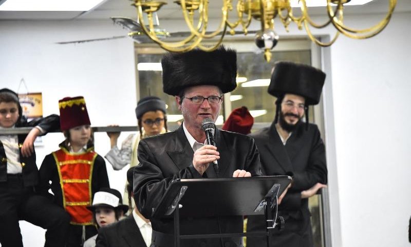 משמח החסידים איננו: הגראמער הנודע ר' בצלאל דים ז"ל הלך לעולמו