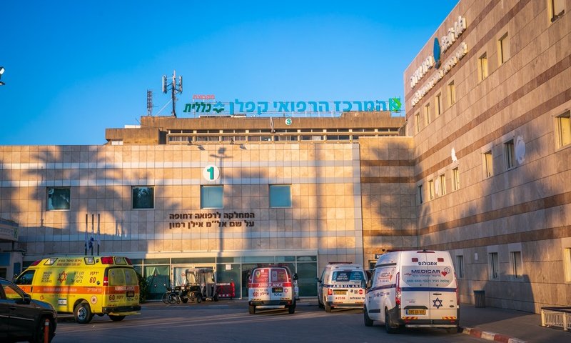 מחדל רפואי: מנהל הקרדיולוגיה בקפלן פטר מתמחים מחלקים מההכשרה