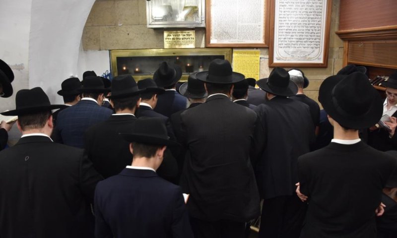 מועצות גדולי וחכמי התורה בקריאה: להגביל השהייה בהר מירון