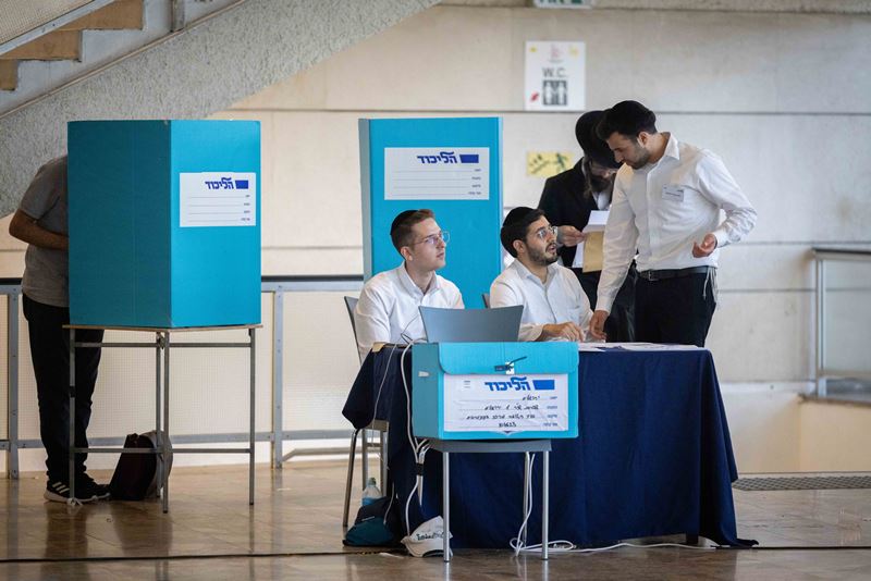 יונתן זינדל, פלאש 90