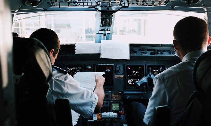 רוסיה חשודה: שיבוש GPS במטוס של נשיאת האיחוד האירופי