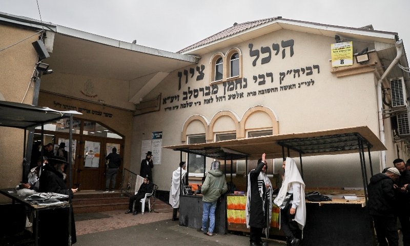 אחרי תקופה של שקט - הפסקות החשמל חוזרות בצל ההפצצות הכבדות
