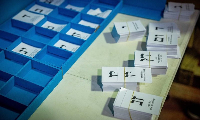דרמה בוועדת הבחירות: המנכ"לית הוותיקה שוקלת פרישה