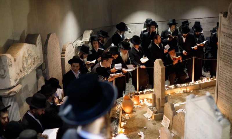 במקום יוקם מלון: היערכות שיא בפרשבורג להילולת מרן ה'חתם סופר'