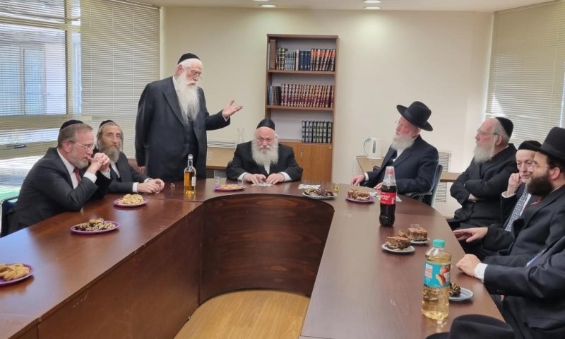 חזית מאוחדת בחוק הגיוס: ההצעה החדשה שמוביל פינדרוס בסיעה