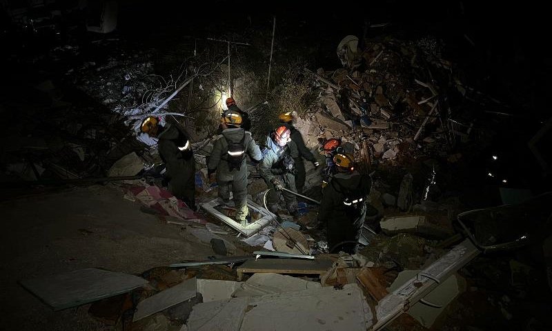 ישראל נרתמת לסיוע בוונצואלה: משלחת רשמית וצוותי חילוץ יוצאים לאזור האסון