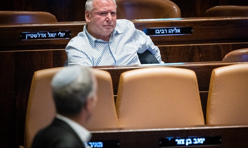נקמת הסיכול? אמסלם מקדם: הפרטת התעשיות הביטחוניות