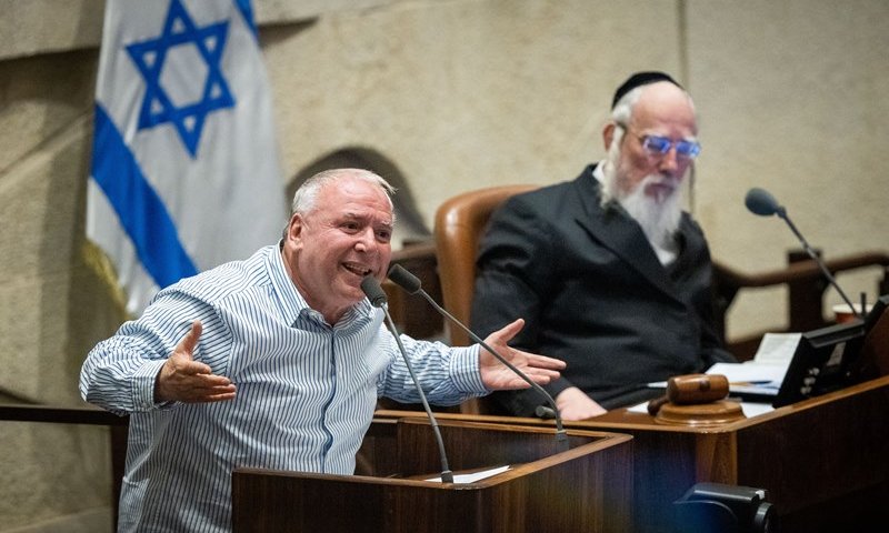 אמסלם במתקפה: "היועמ"שית ובית המשפט אנטישמים"