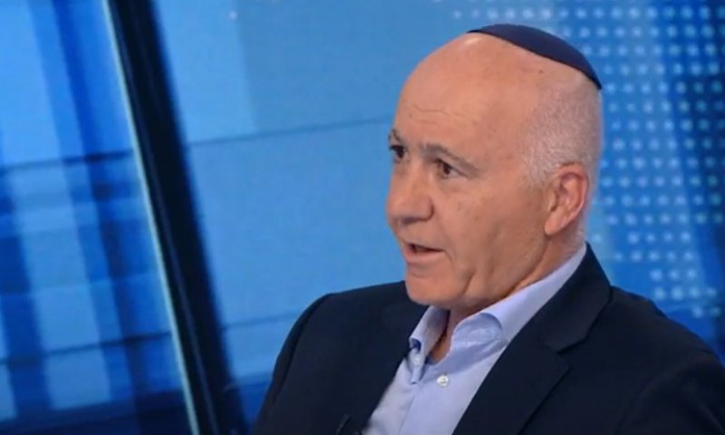 סערה בימין: מספר 2 של איזנקוט דורש לפנות חוות ויישובים