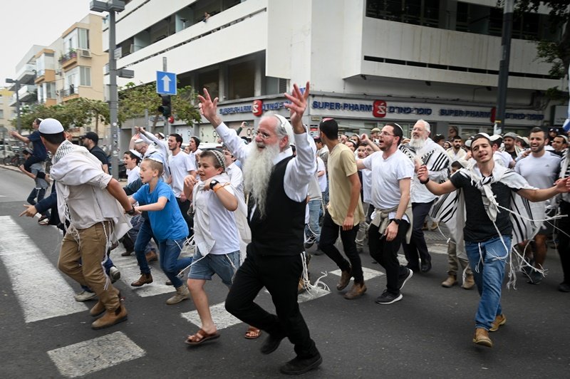 אבשלום ששוני, פלאש 90