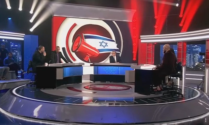 אכזבה ב"פטריוטים": צופים שהוזמנו, לא הורשו להיכנס