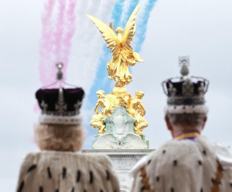 The royal family / British army