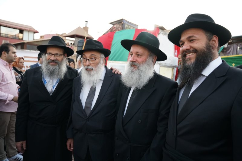 אבי וינר – מרכז 302 / Chabad.org