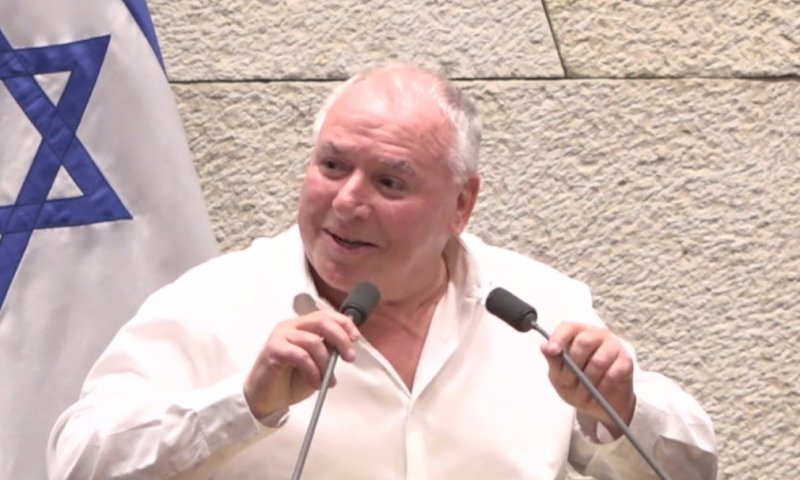 השר דודי אמסלם עבר אירוע לבבי קל, שוחרר לביתו וממשיך בתפקוד מלא