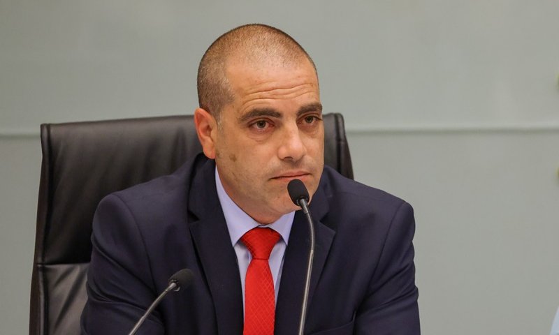 איום חריף על יו&rdquo;ר הקואליציה: מעטפה עם אבקה לבנה ומכתב איומים