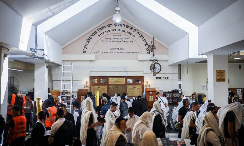 נתניהו דרש למצוא פתרון לנוסעים לאומן - בגלל צו עיכוב היציאה מהארץ