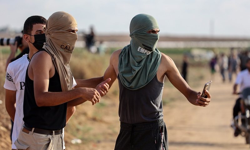 לאחר שזמר אנטישמי בעזה קיבל כסף מממשל ביידן, ח"כ קרויזר במכתב בהול לאילון מאסק