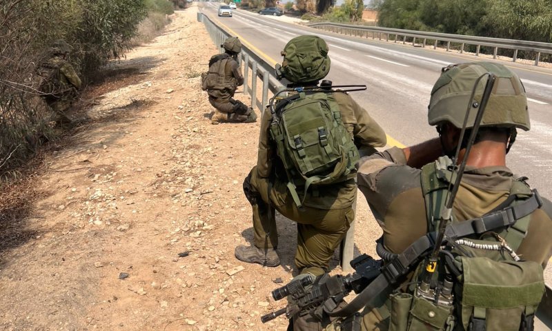 הלימודים בעוטף עזה ובנגב המערבי בוטלו, הופסקה תנועת הרכבות