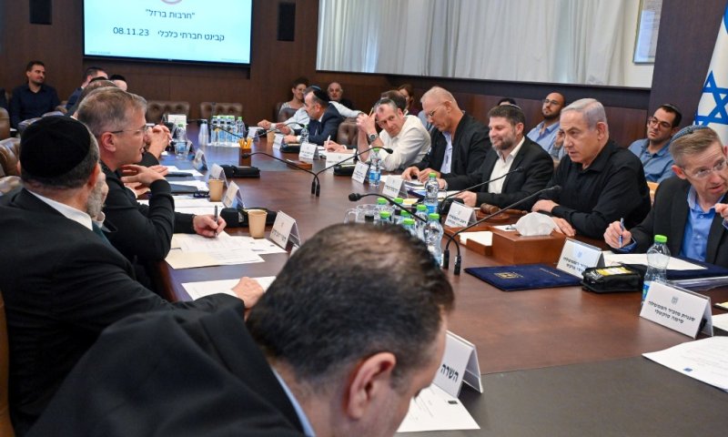 תמיכה גורפת בעונש מוות למחבלים, החלת החוק על ערבים ויהודים כאחד
