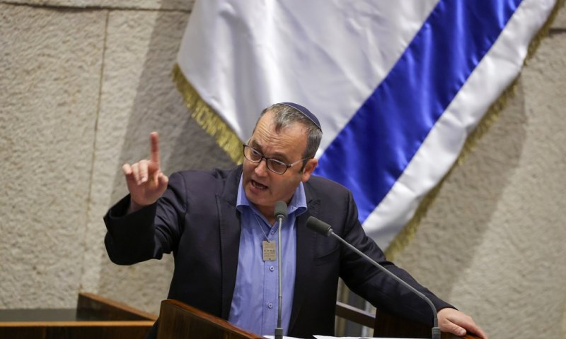גלעד קריב ייחקר באזהרה בפרשת הדלפת החומרים המסווגים