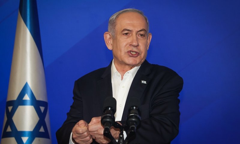 "איראן פירקה אותנו": חיים לוינסון שובר כלים נגד נתניהו