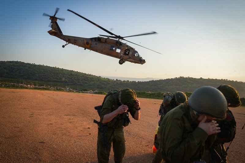 אייל מרגולין, פלאש 90