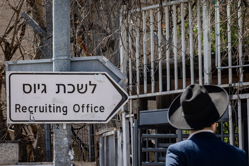 חיים גולדברג, פלאש 90