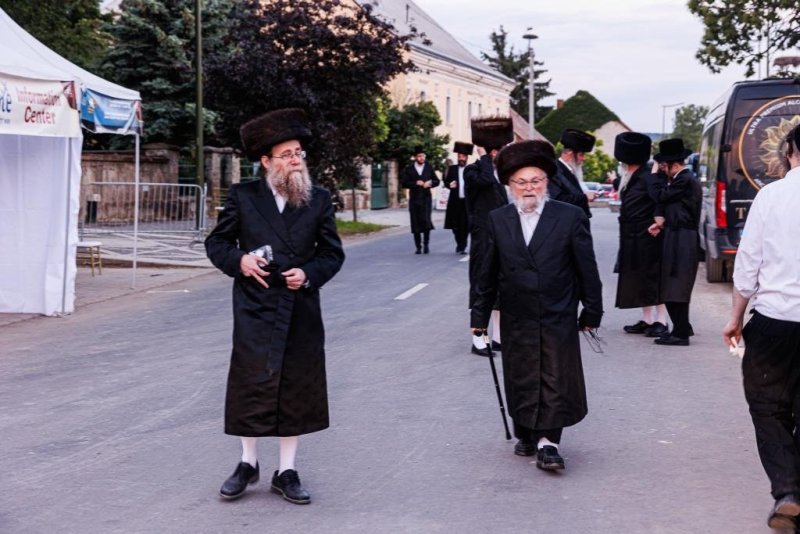 האחים לאנטשעווסקי